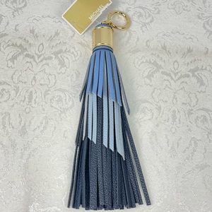✅MICHAEL KORS✅ NWT- XL Gold Plated Tassel Bag Charm - 3 layered tassel